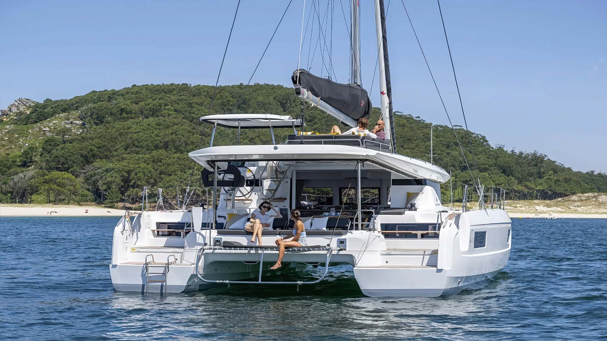 Аренда катамарана Lagoon 43 Cloud Dancer 2 на Пхукете